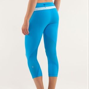 Lululemon Run: Inspire Crop II - Size 8